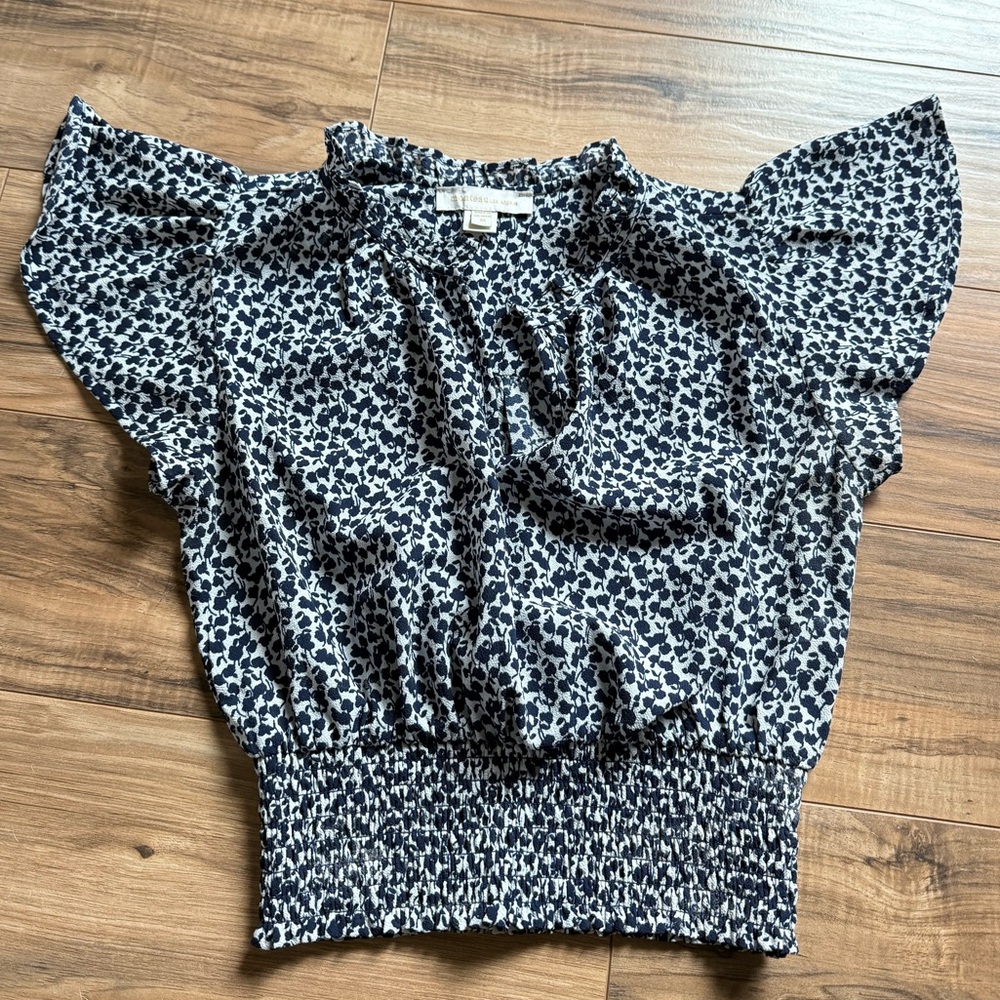 short sleeve blouse